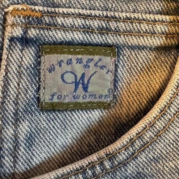 ✨VINTAGE Wrangler High-Waist Tapered Mom Jeans✨ - Picture 4 of 6